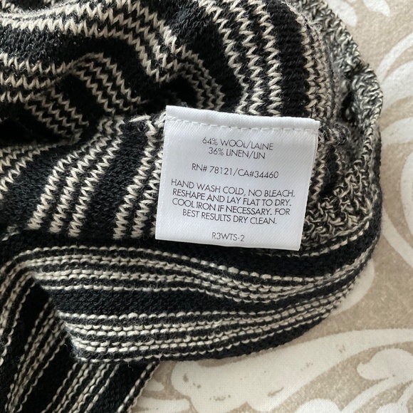 Eileen Fisher linen blend striped sweater size XS (S-M) - Picture 4 of 10